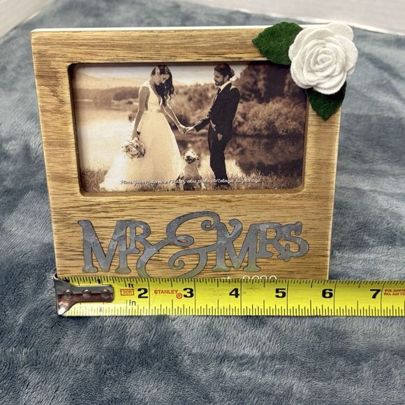 Mr. & Mrs. Wooden Rustic Picture Frame 2020 - Picture 7 of 8